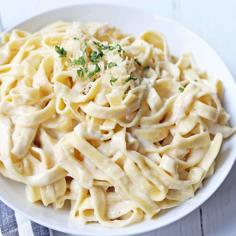 Delicious Fettuccine Alfredo